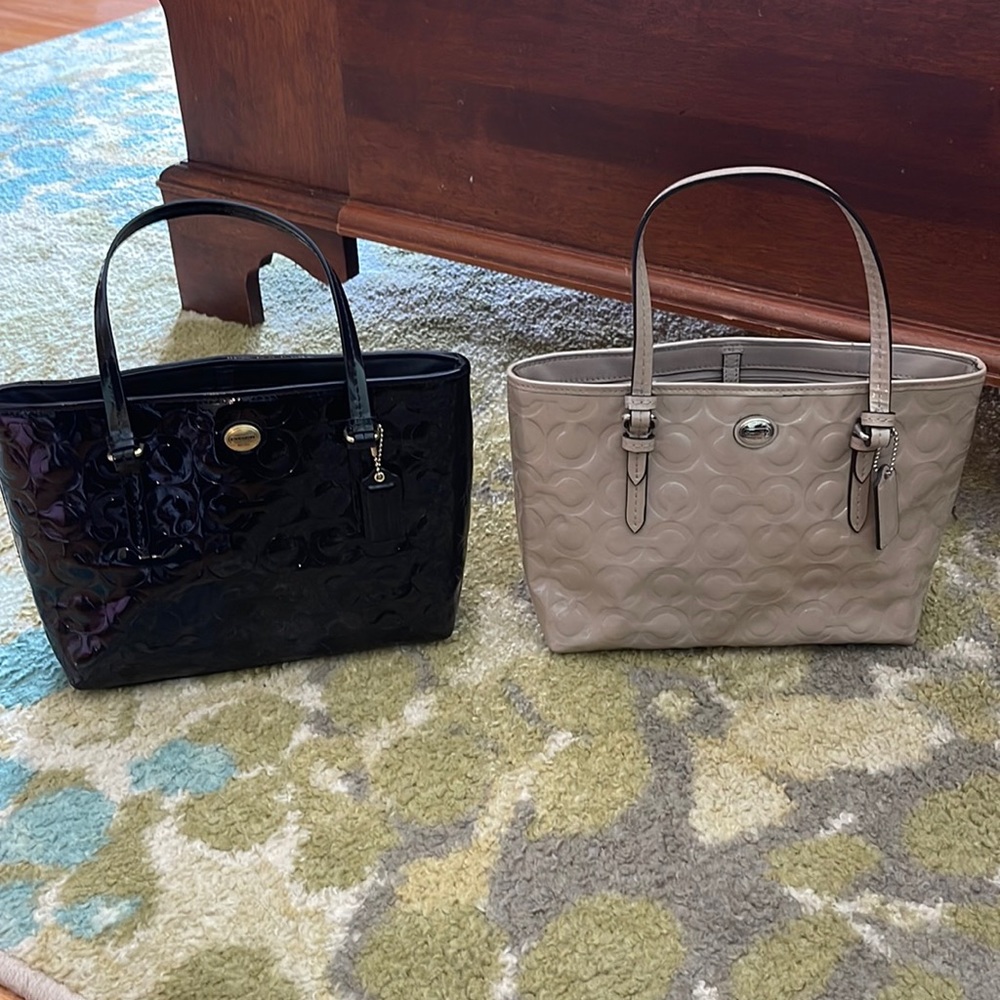 COACH MINI BAG F52534 PATENT LEATHER- listed as a pair sold together